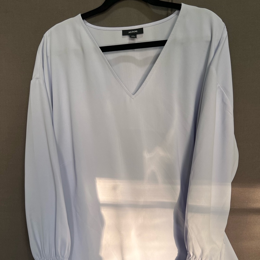 Alfani Lilac V-Neck Blouse Lot 59